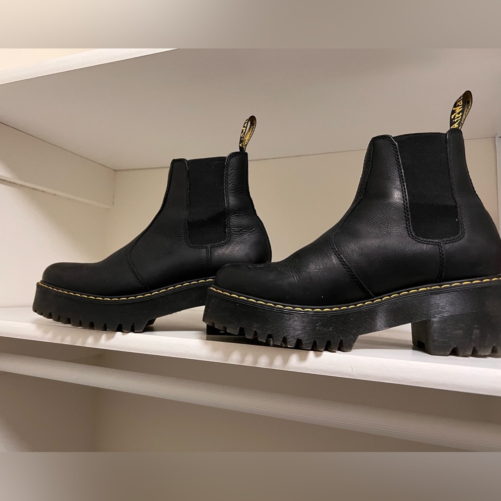 Dr Martens Women’s Rometty platform boot
